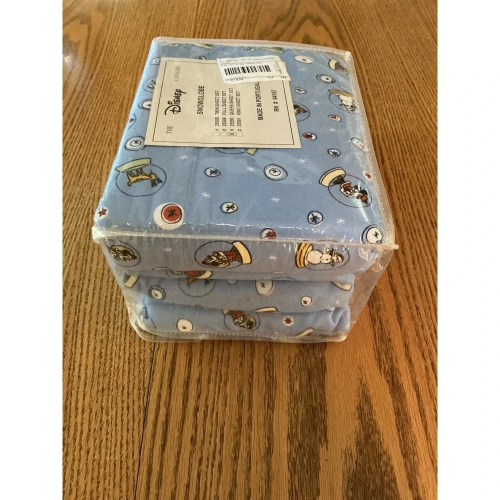 Disney Catalog Snowglobe Flannel Queen Sheet Set Mickey Pluto Blue Portugal NEW